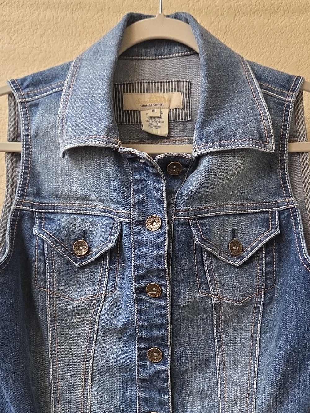 True Soulmate Vintage Denim Vest - Picture 8 of 12
